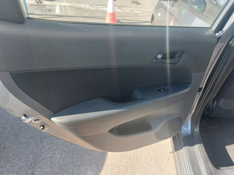 2011 Hyundai i30 1.6 CRDi Comfort 5dr HATCHBACK Diesel Manual