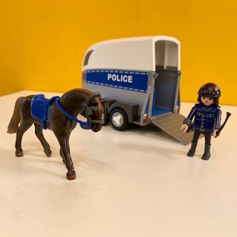 PLAYMOBIL City Action Police Horse And Horse Box - No PLAYMOBIL Packaging - Good Condition