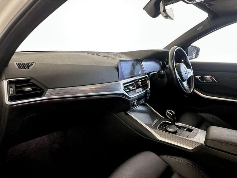 2021 BMW 3 Series 2.0 318i M Sport Auto Euro 6 (s/s) 4dr Automatic Saloon Petrol Automatic