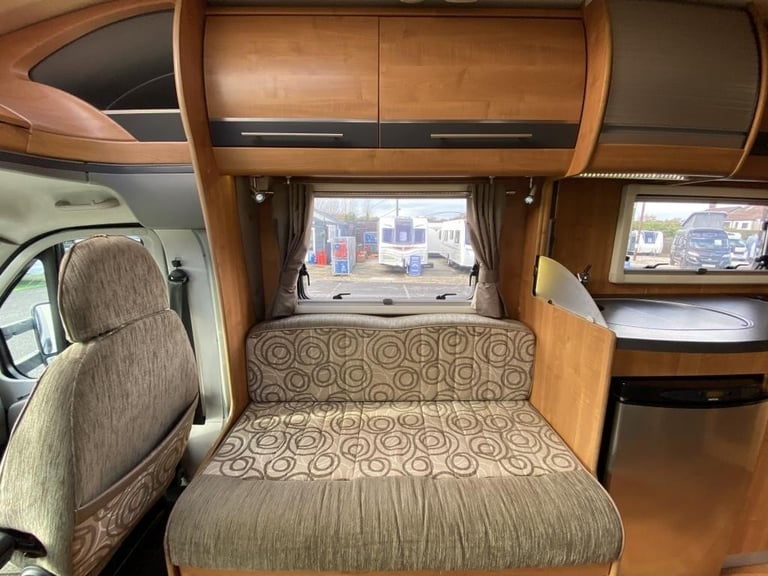 2011 AUTO-TRAIL FRONTIER MOHAWK LUXURY MOTORHOME