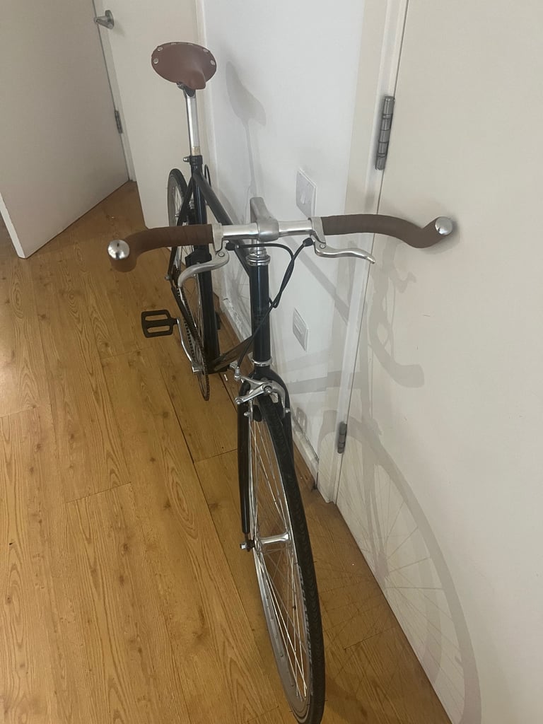 Hackney Cycles Classic Single Speed / Fixie Bike – 59cm Frame – Excellent Condition