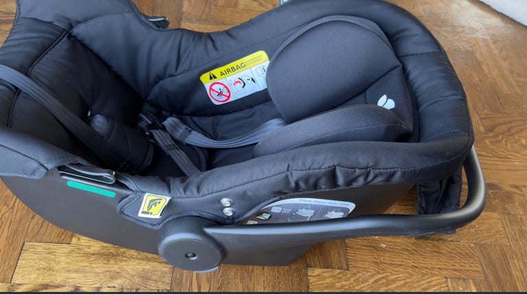 Joie Carry baby seat