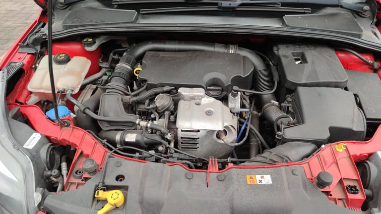 Ford, FOCUS, Hatchback, 2014, Manual, 998 (cc), 5 doors