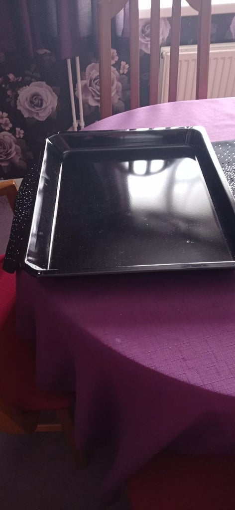 image for oven tray for bottom of oven  approx 17 and half  x 14 and half inches depth approx 2 inches new 