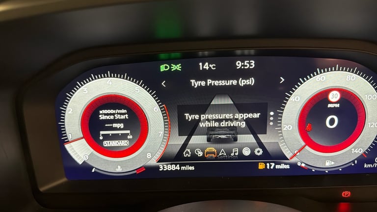 2023 Nissan Qashqai 1.3 DiG-T MH Tekna 5dr HATCHBACK PETROL Manual