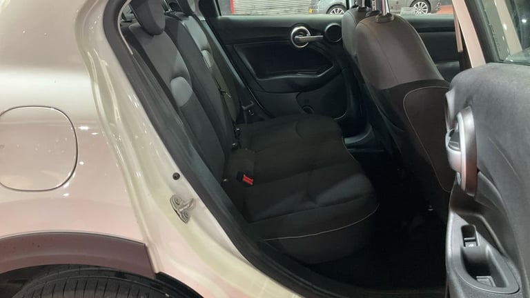 2017 Fiat 500X 1.6 E-Torq Pop Star SUV 5dr Petrol Manual Euro 6 (110 ps) HATCHBACK Petrol Manual