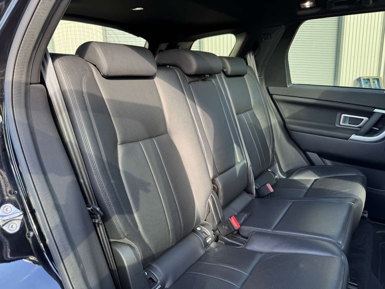 2019 Land Rover Discovery Sport 2.0 Discovery Sport Landmark TD4 Automatic 4WD 5dr - NATIONAL DEL...
