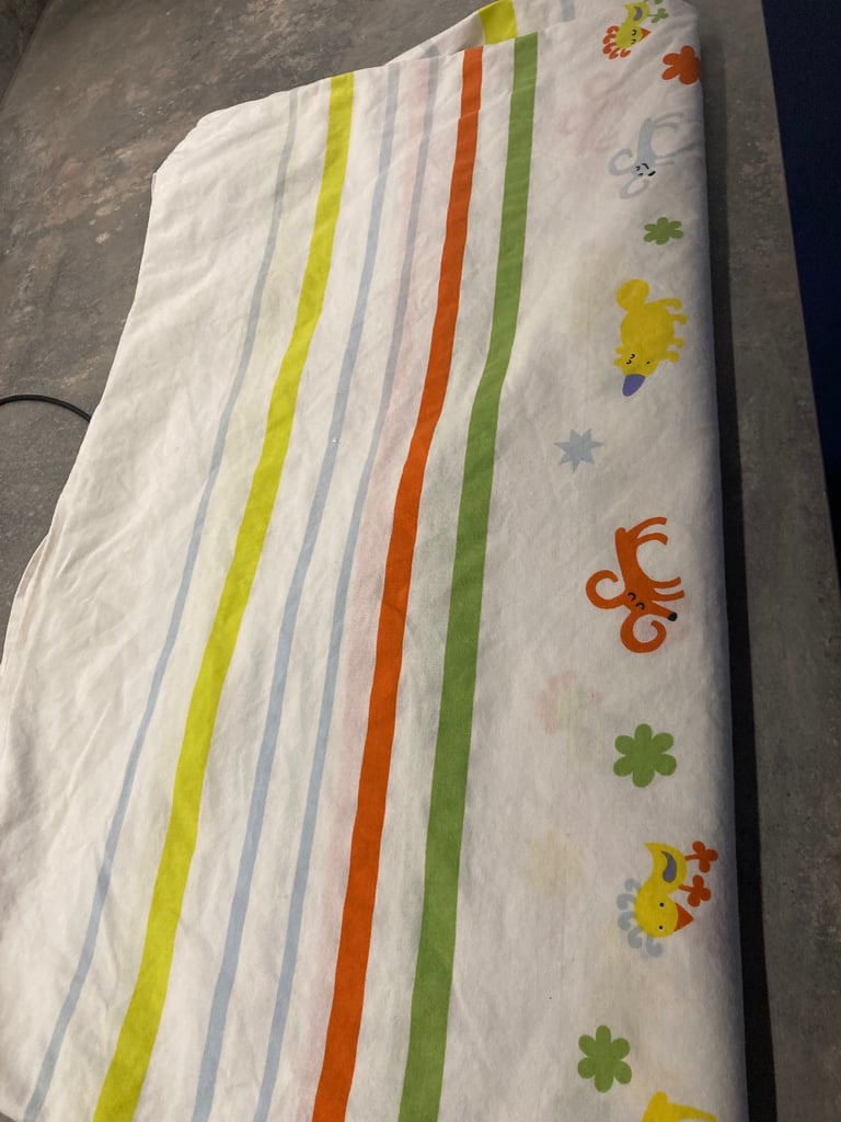 Wooden toddler bed & mattress