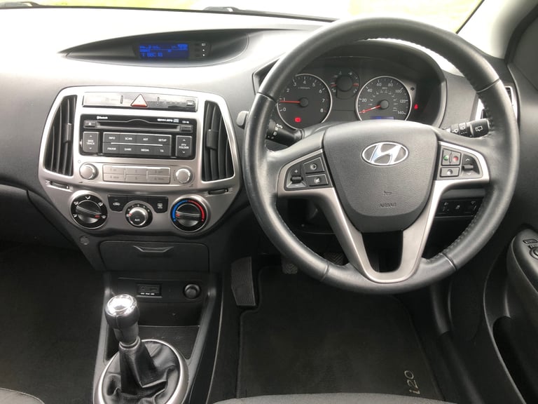 * 39,000 MILES * 2014 HYUNDAI I20 1.2 PETROL ACTIVE 5 DOOR HATCHBACK MANUAL * £35 TAX *