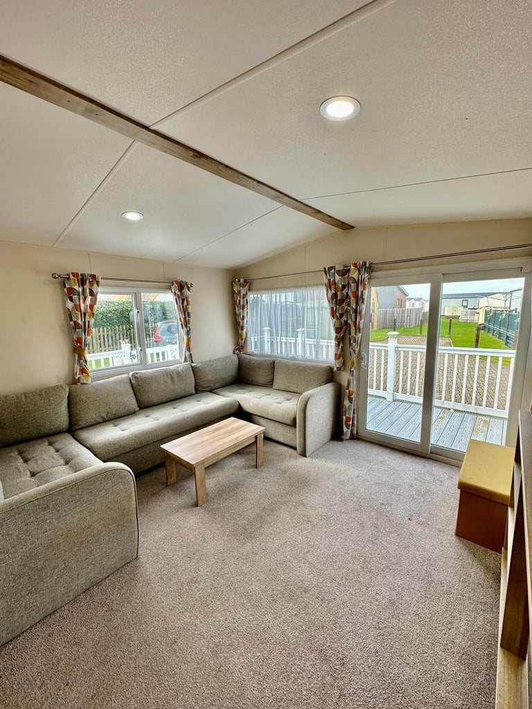 Seaside South Coast Caravan CALL TOM 0️⃣7️⃣9️⃣7️⃣9️⃣1️⃣2️⃣7️⃣8️⃣5️⃣5️⃣  