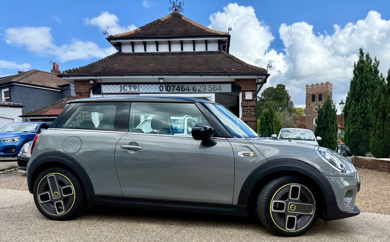 2020 MINI Hatch 135kW Cooper S Level 1 33kWh 3dr Auto HATCHBACK ELECTRIC Automatic