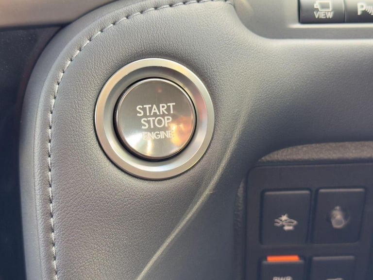 2024 Lexus LX LX570 5.7 V8 Automatic 4X4 8 seats 5dr Petrol Automatic