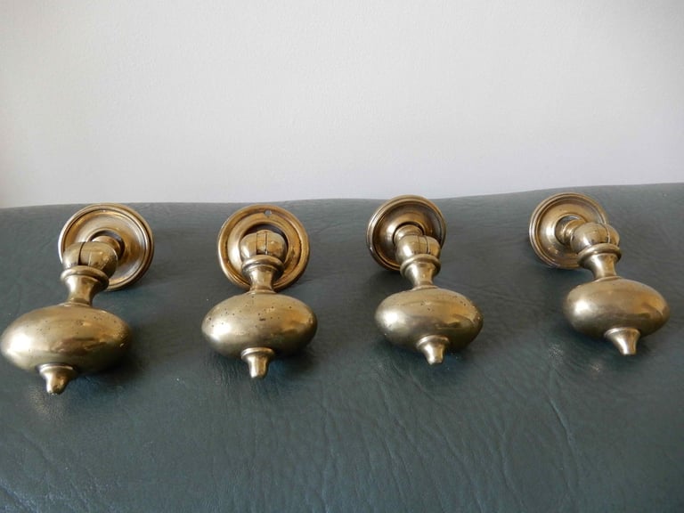 image for Antique Items & Hobbies