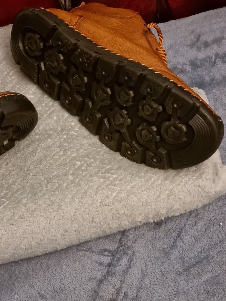 Moccasin style real leather boots 