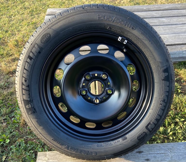 205/55/16 Tyre on VW Audi wheel 205 55 R16