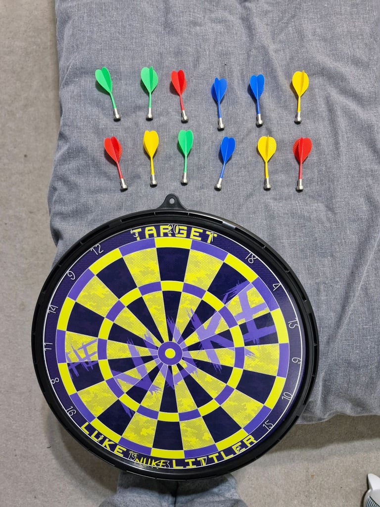 image for Luke Littler Magnetic Dart board 