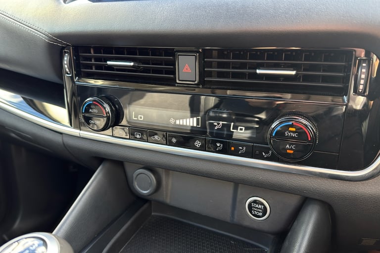  Nissan Qashqai 1.3 Dig T Mhev N Connecta Suv 5dr Petrol Hybrid Manual Euro 6