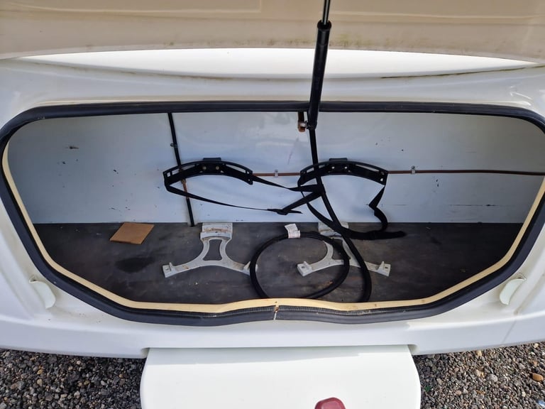 2008 Swift Challenger 530 Single Axle 4 Berth Large Rear Bathroom Bunk Bed