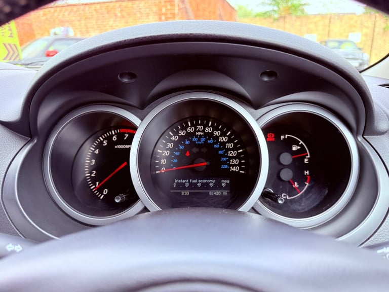 SUZUKI GRAND VITARA 2.4 VVT SZ4 2011