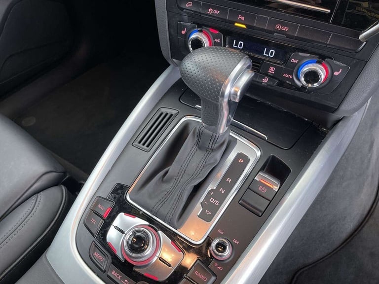 2014 Audi Q5 2.0 TDI S line Plus SUV 5dr Diesel S Tronic quattro Euro 5 (s/s) (177 ps) S SUV Dies...