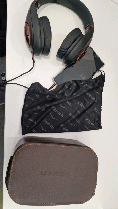 Klipsch Mose 40 headphones