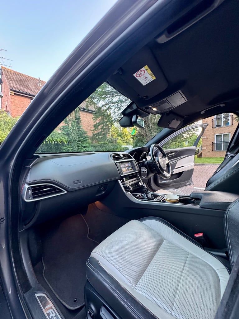 Jaguar XE R-Sport 2.0 Diesel Automatic
