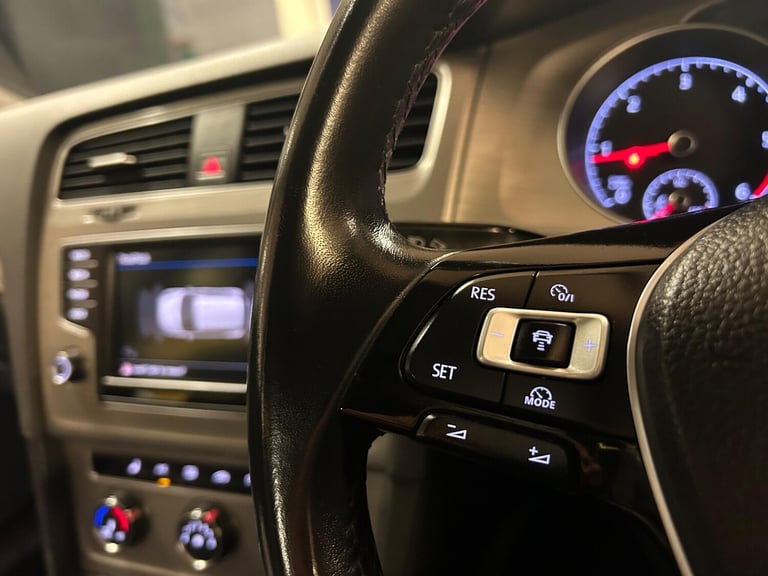 2016 Volkswagen Golf 1.6 TDI BlueMotion Tech Match Edition Euro 6 (s/s) 5dr HATCHBACK Diesel Manual