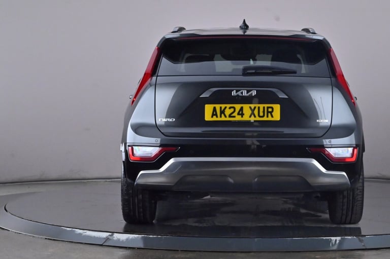  Kia Niro Plug In Hybrid 1.6 Gdi 11.1kwh 4 Suv 5dr Petrol Plug In Hybrid Dct