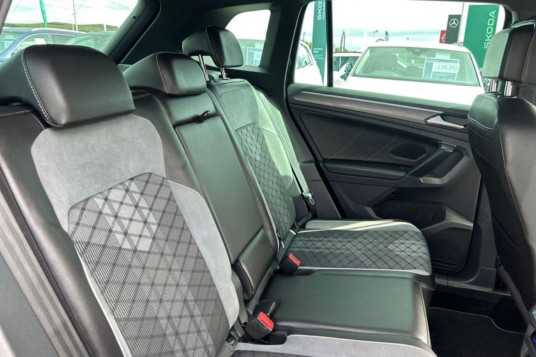 2021 Volkswagen Tiguan 2.0 TDI R-Line 5dr DSG ESTATE Diesel Automatic