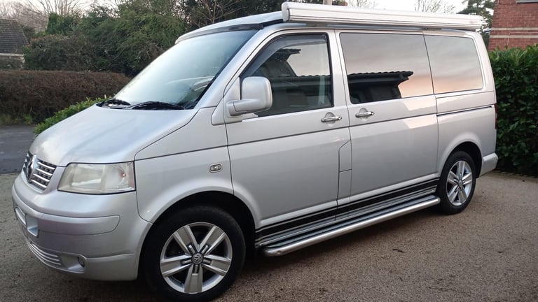 VW T5 Pop-top Campervan, 2006, Manual, 1896 (cc)