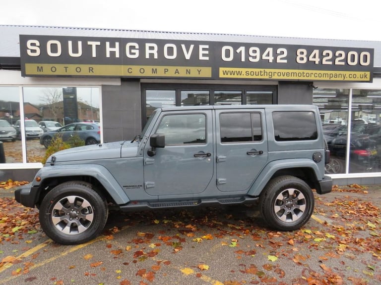2014 Jeep Wrangler 2.8 CRD Overland 4dr Auto CONVERTIBLE DIESEL Automatic