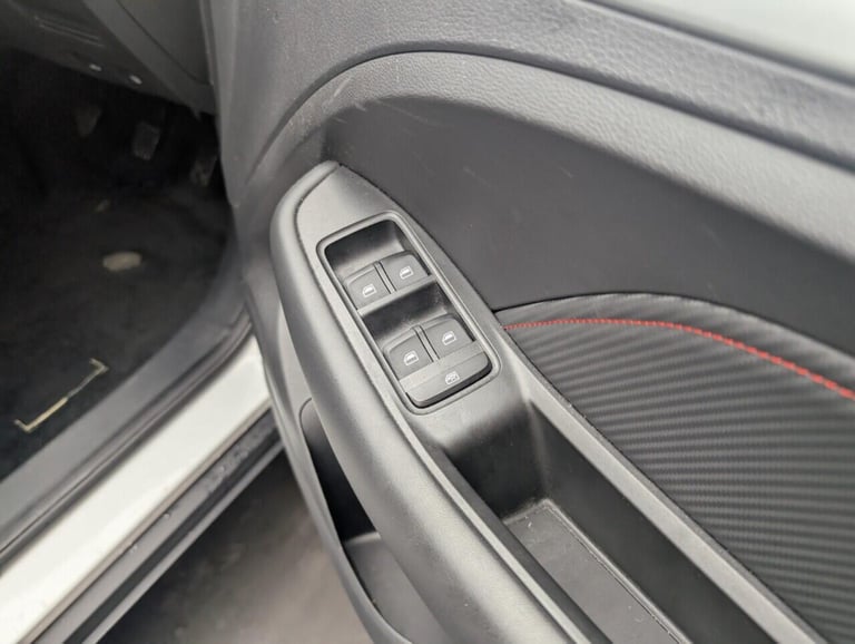 2023 MG MG ZS 1.5 VTi-TECH Exclusive SUV 5dr Petrol Manual Euro 6 (s/s) (106 ps) NAVIGATI HATCHBA...