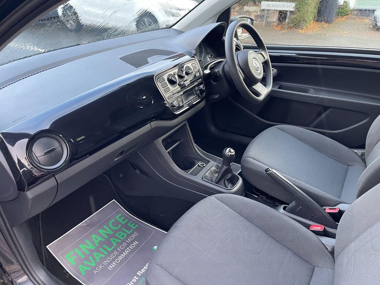 2014 Volkswagen up! 1.0 Move up! Euro 5 3dr HATCHBACK Petrol Manual