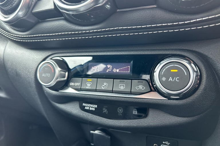  Nissan Juke 1.0 Dig T N Connecta Suv 5dr Petrol Manual Euro 6 s/s 114 Ps