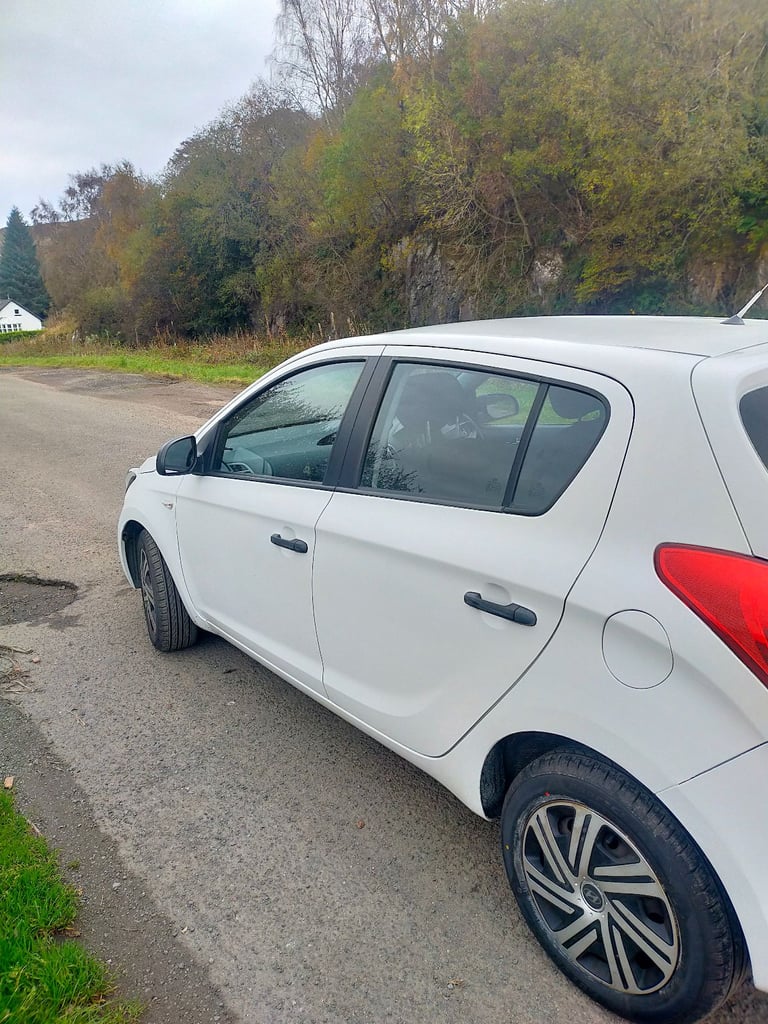 Hyundai, I20, Hatchback, 2013, Manual, 1248 (cc), 5 doors