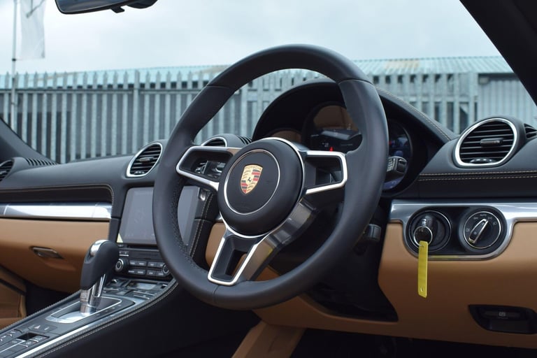 2017 Porsche Boxster 2.0 2dr PDK CONVERTIBLE PETROL Automatic