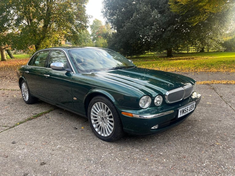 image for Daimler Super 8 LWB Beautiful Car - Walk Around Video