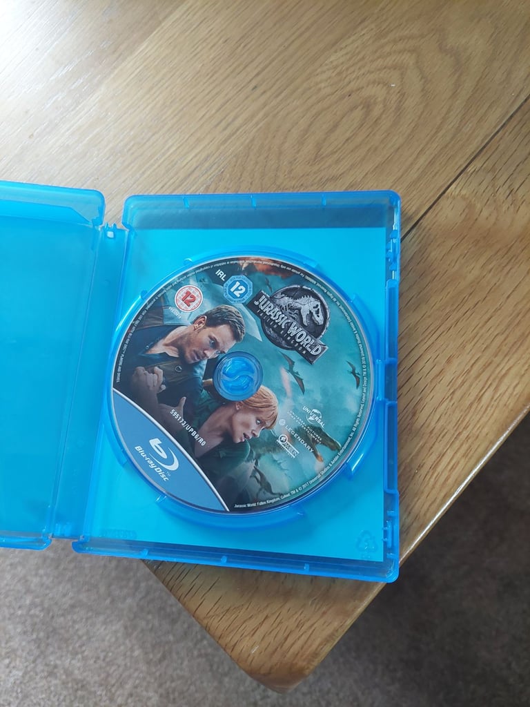 6 Blu ray dvds for sale. In excellent condition 