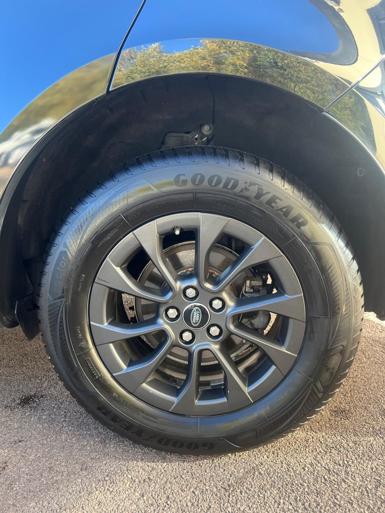 2020 Land Rover Range Rover Evoque 2.0 D150 MHEV R-Dynamic Auto 4WD Euro 6 (s/s) 5dr ESTATE Diese...