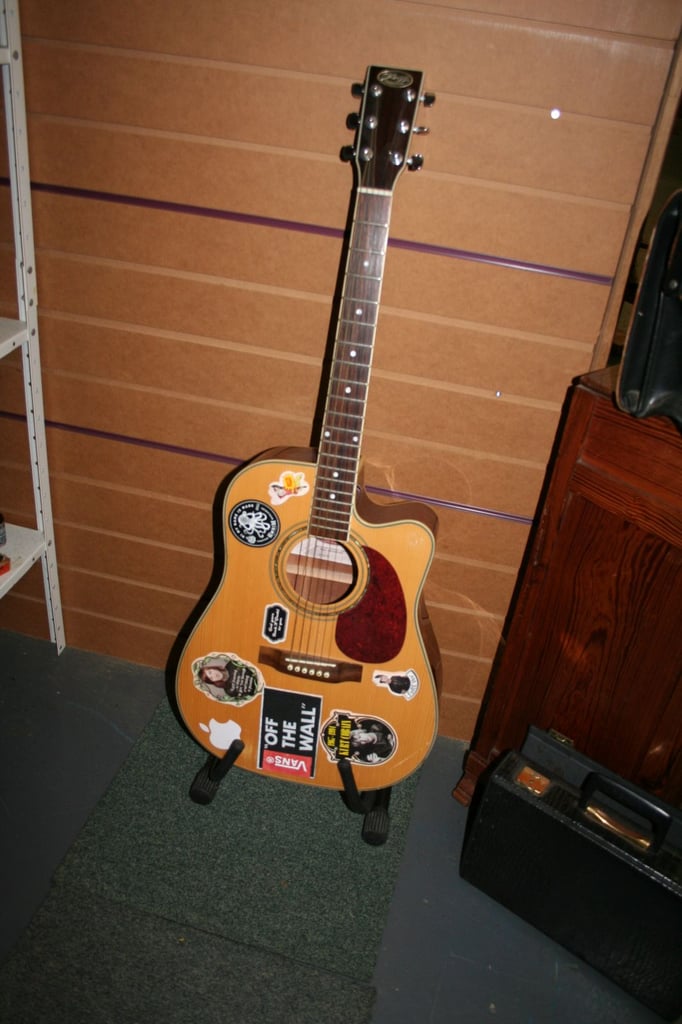 image for Semi Acoustic Guitar with case 