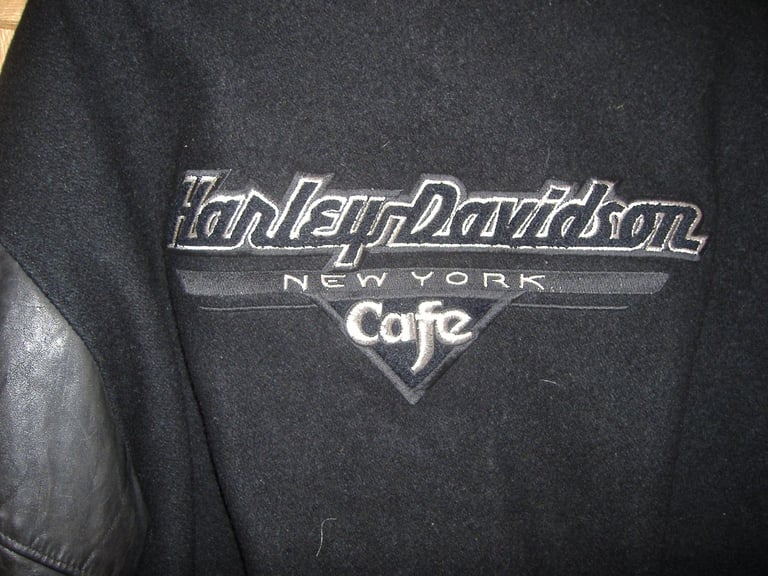 GEN VERY COLLECTABLE HARLEY NEW YORKCAFE BASEBALL STYLE JACKET LARGE