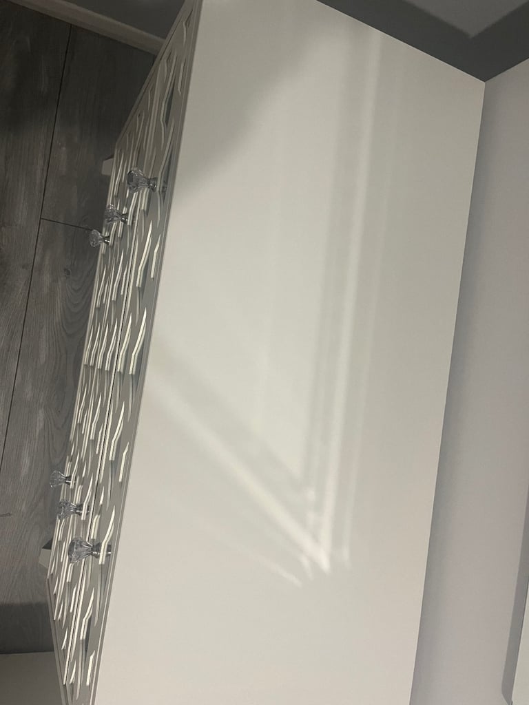 Bedside table & 3 chest of drawers 