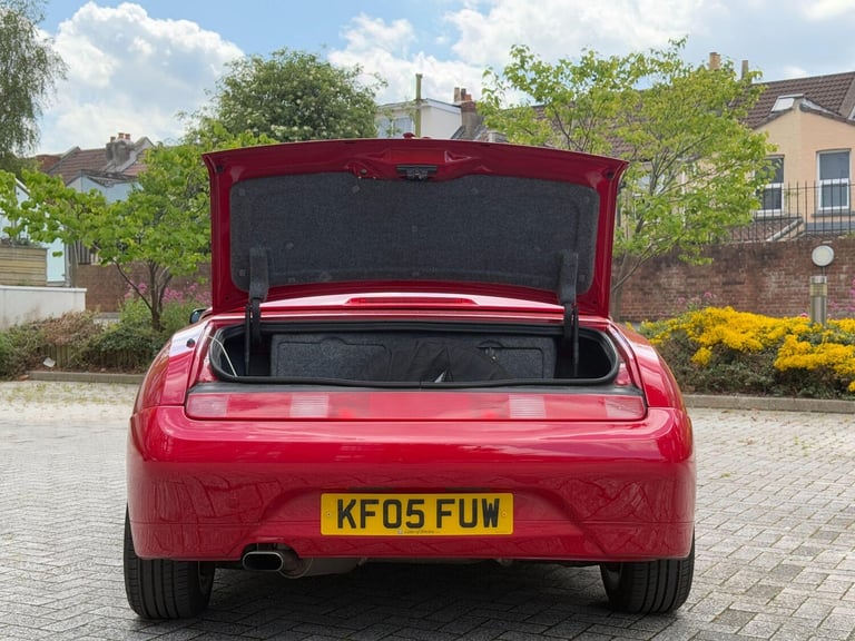 2005 Alfa Romeo Spider 2.0 JTS Lusso 2dr CONVERTIBLE Petrol Manual