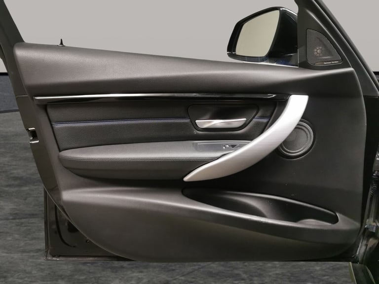 2018 BMW 3 Series 340i M Sport Shadow Edition 4dr Step Auto SALOON PETROL Automatic