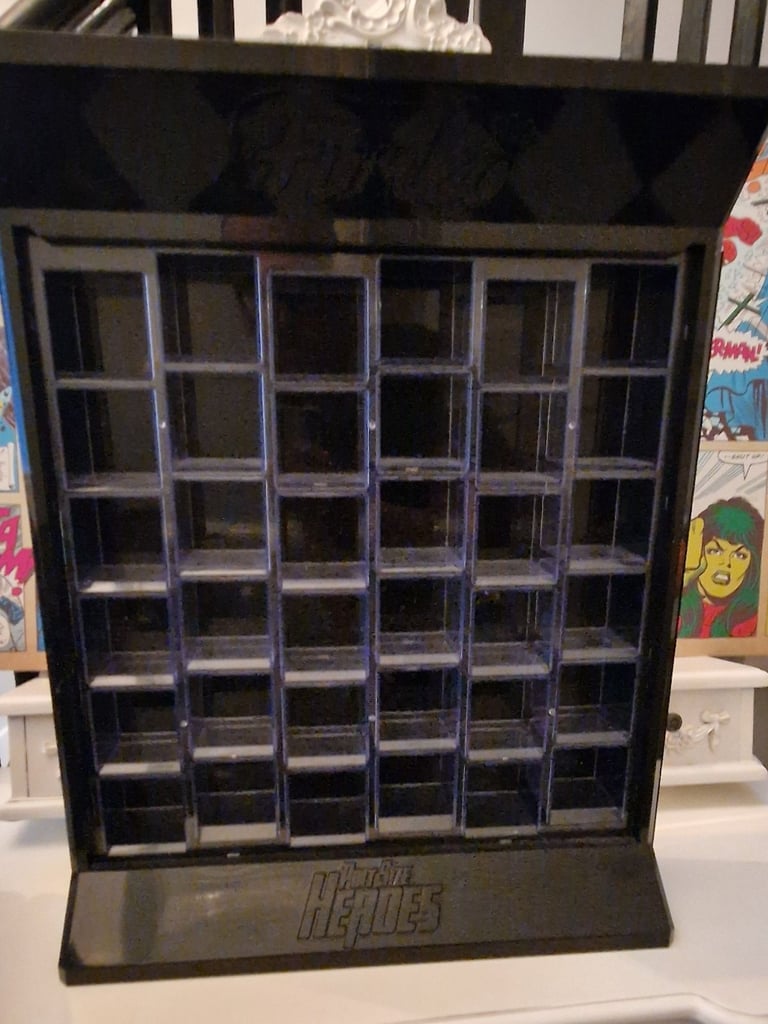 image for Pop Figure Pint Size Heroes Display Case