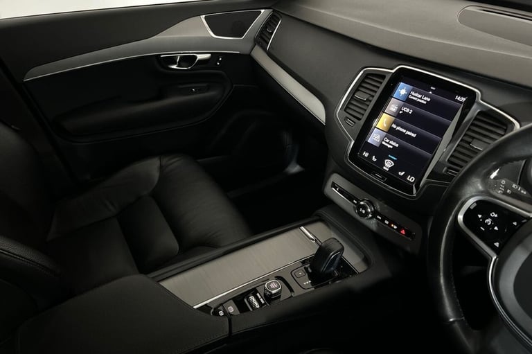 2020 69 VOLVO XC90 2.0 B5 MHEV MOMENTUM SUV 5DR DIESEL HYBRID AUTO 4WD EURO 6 (S