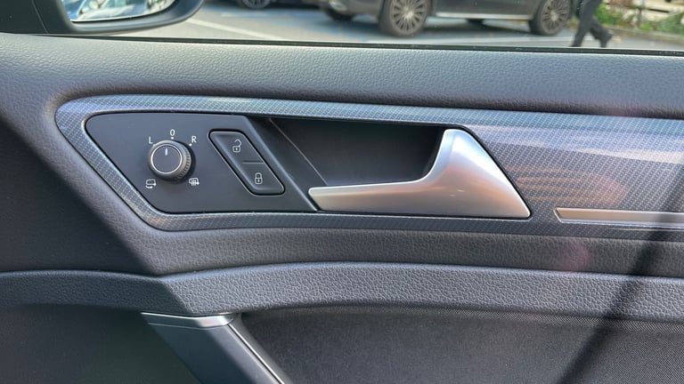 2018 Volkswagen Golf GOLF R-LINE TSI EVO Hatchback Petrol Manual