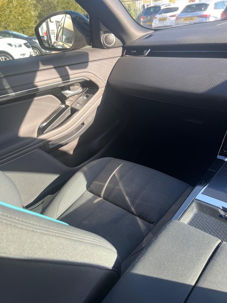 2020 Land Rover Range Rover Evoque 2.0 D150 MHEV R-Dynamic Auto 4WD Euro 6 (s/s) 5dr ESTATE Diese...