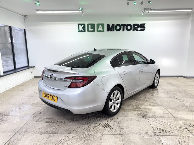 VAUXHALL INSIGNIA 1.6 CDTi SRi Nav Silver Manual Diesel 2016