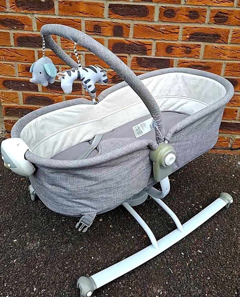 Bassinet / Crib / Moses Basket - Grey